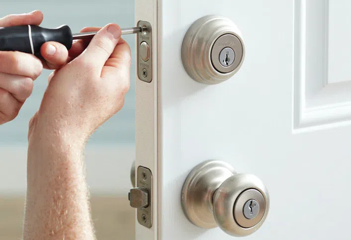  Estate Locksmith Store  Newton, MA 617-826-6169